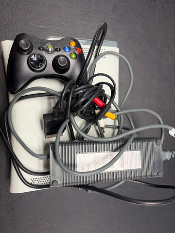 Microsoft Xbox 360 Console (Complete w/ Controller) VG Console