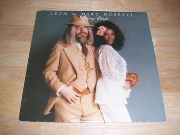 LEON & MARY RUSSELL WEDDING ALBUM vinyl record [Vinyl] Leon & Mary Russell VINYL