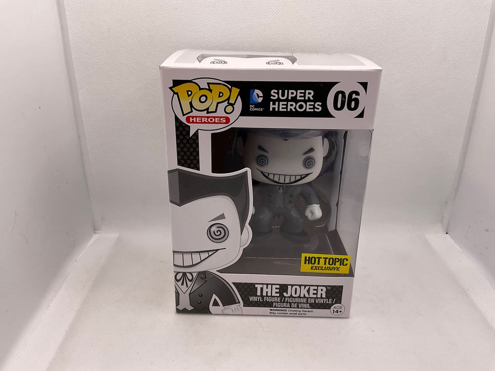 Funko - Figurine DC Heroes - Flash B&W Exclu Pop 10cm - 0849803076139 FUNKO