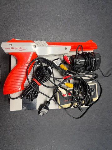 Nintendo Entertainment System Complete VG Console